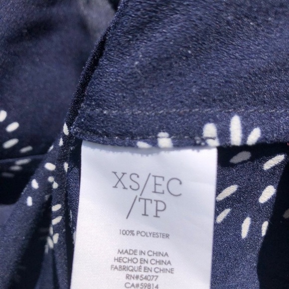 Cabi Floral Top XS Blue White Dandelion Wish
Button Tank Blouse Sleeveless - Picture 5 of 5